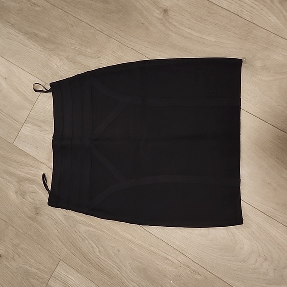 Bebe Bandage Skirt - Picture 1 of 3
